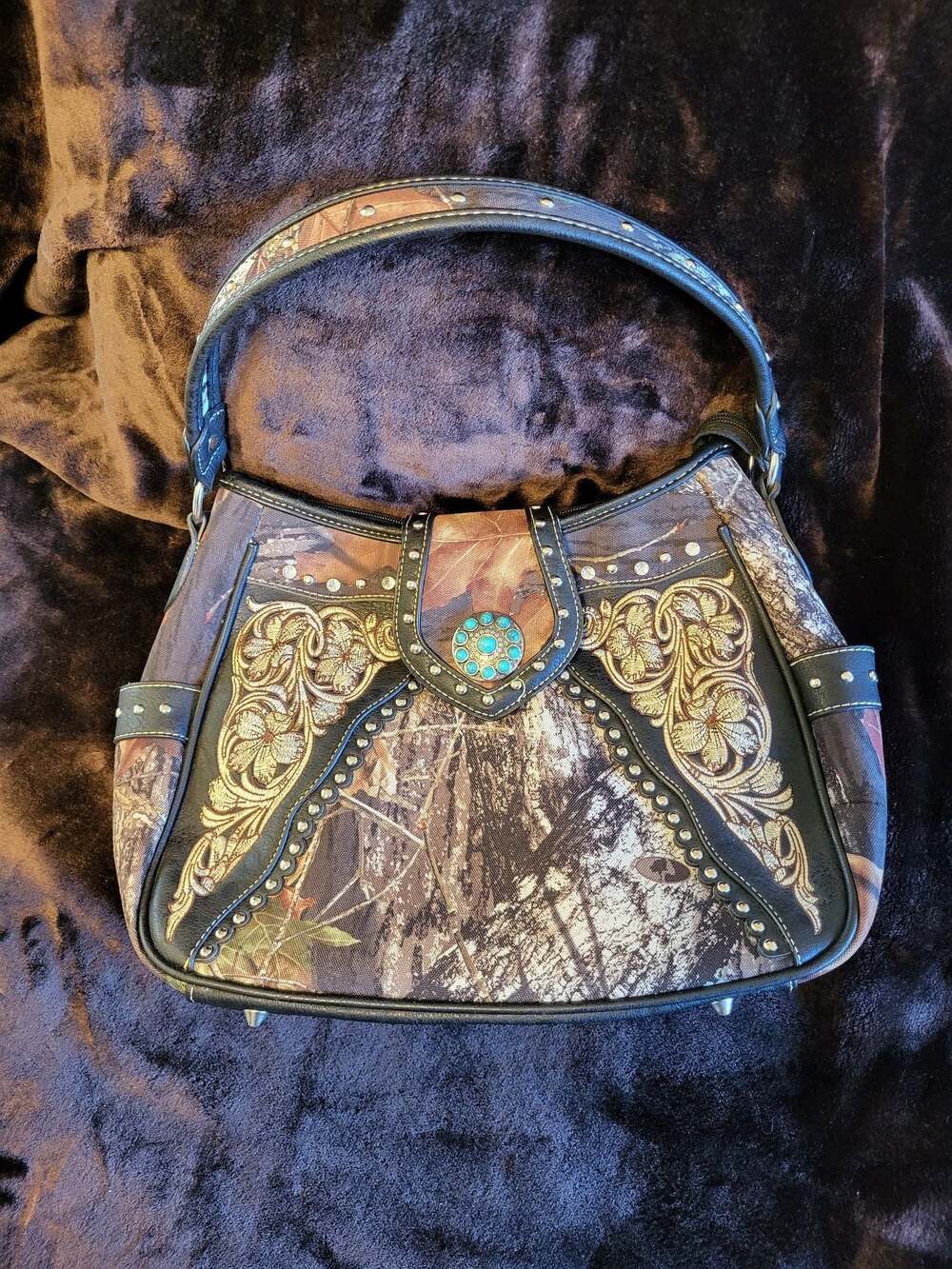 Concealed Carry Western Turquoise Concho Accented Handbag Purse Wallet Set